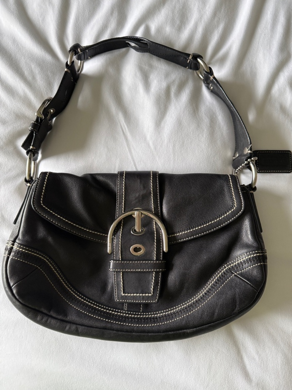 Coach, Black Leather Shoulder Bag with Contrast Stitching
